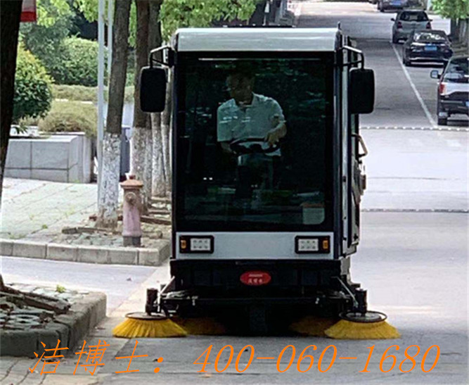 潔博士電動(dòng)清掃車(chē)用戶(hù)案例——南京谷峰園林綠化工程有限公司